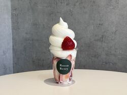 いちごのソフトクリーム