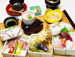 三味丼御膳　ステーキ丼・天丼・海鮮丼