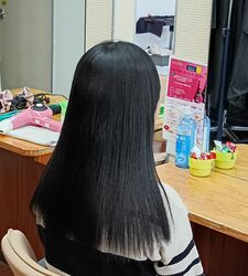 あなたのお悩み・気になるクセ毛を当店の縮毛矯正でさらさらストレートヘアに♪
