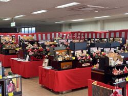 2026年　お雛様　大特価売出し中　