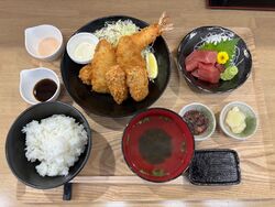 【限定20食】魚屋が作る定食ランチ、近日登場予定、、、！
