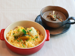 ランチ新メニュー:きのこのポタージュで食べるヌイユのつけ麺