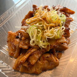 子供でも食べられるもつ焼き♪