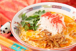 山泉楼　新ランチ「麻辣豆乳麺」
