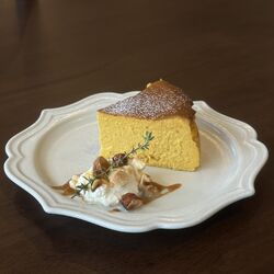 パンプキンのバスクチーズケーキ