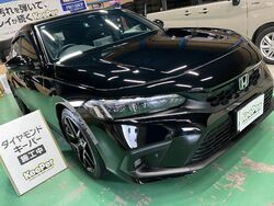 今お乗りのお車を大切にしたい方！耐久保証付きの、キーパーコーティングがオススメです(^^)