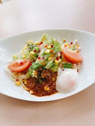 【NEW！温玉とろ〜り♪やさしい味わいの汁なし担々麺】