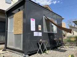 住宅街でひっそりとOPENしています