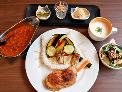 食べ応え◎ホロホロチキンのスパイスカレー