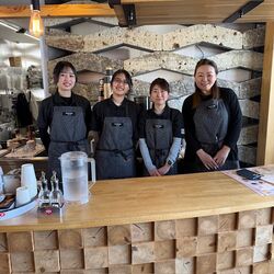 私たちがお待ちしております♪