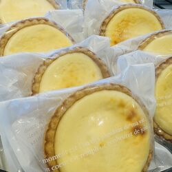 ハチミツチーズタルト
