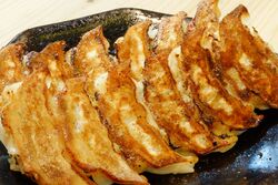 なんといっても肉汁餃子！