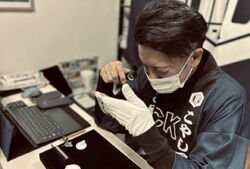 オーナーは鑑定士の資格を保有！