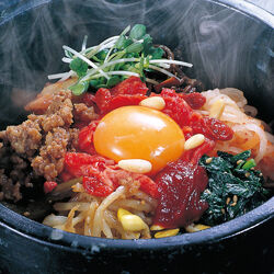 石焼ビビンバ