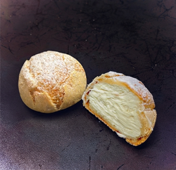 もちもちシュークリーム(280円)