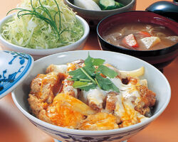 ランチ限定かつ丼　1,250円