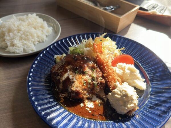 喫茶・軽食 FIKA