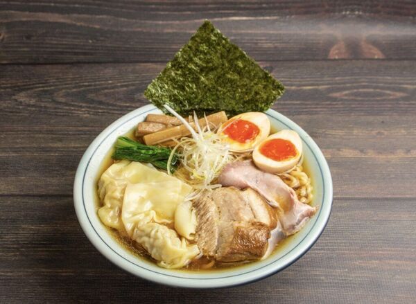 麺屋 穂華 鹿沼店