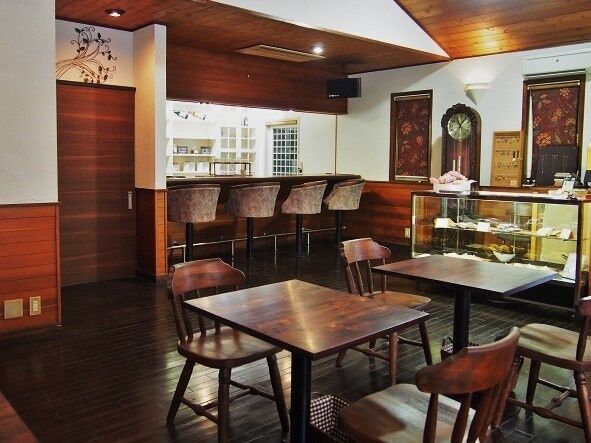 PARENTHESE CAFE