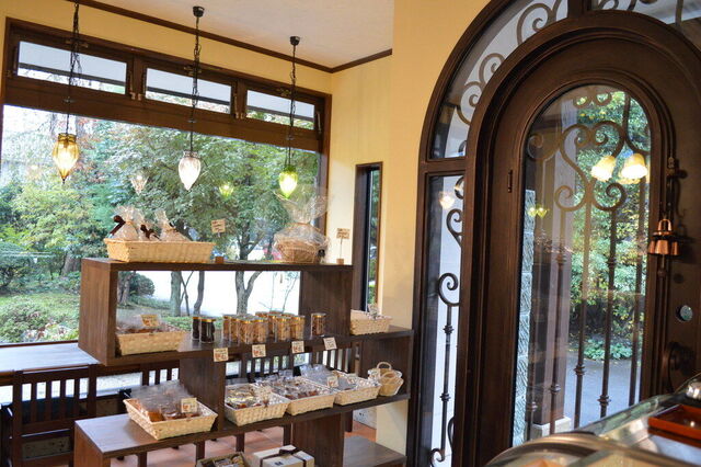 CAFE UNE（カフェ・ユンヌ）