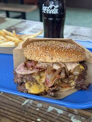76's BURGER