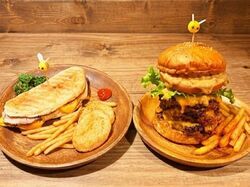 Cafe＆Diner Honey Bee Happy