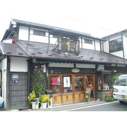 岡埜屋酒店