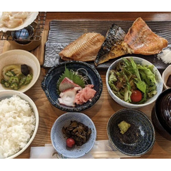 おさかな食堂 Honu