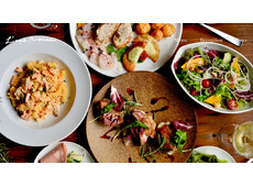 Italian caffe bar L'ape Ronza