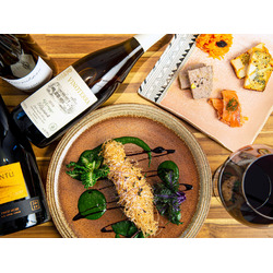 YOUNOBI Cafe and Bistro