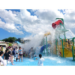 井頭公園 一万人プール