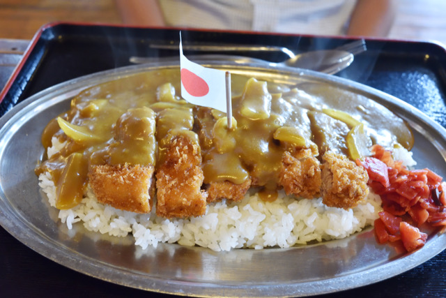 ★揚げたてサクサク～(^^♪）【ロースカツカレー弁当】ポテトサラダ＆みそ汁付1,458円